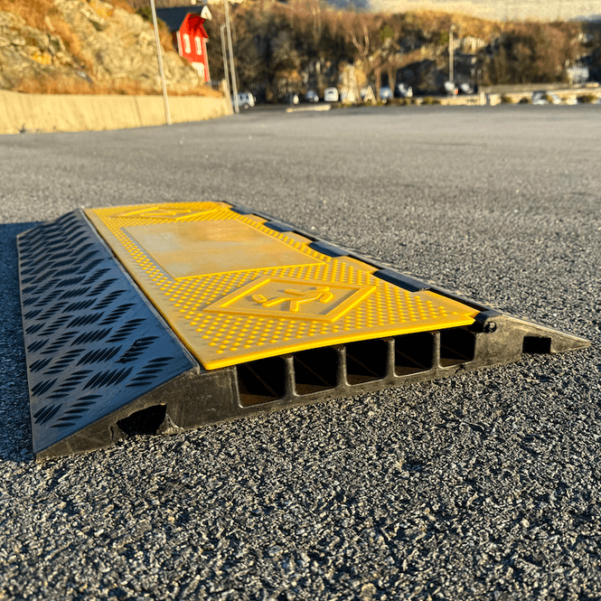 Hovedbilde Heavy Duty Kabelbeskytter 5-veis, Ø35mm